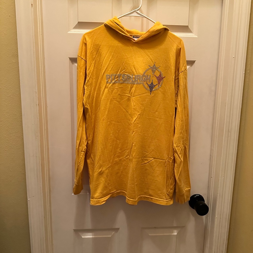Pittsburg Steelers large hooded shirt